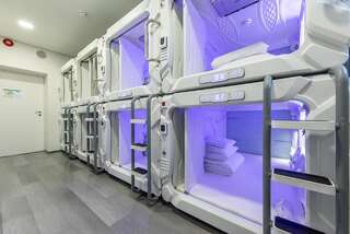 Капсульные отели Capsule Hostels Tallinn Таллин Общий номер для мужчин и женщин с 8 кроватями-6